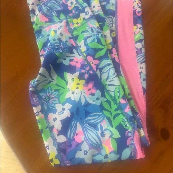 Lily Pulitzer Floral and Pink Leggings - Picture 2 of 4